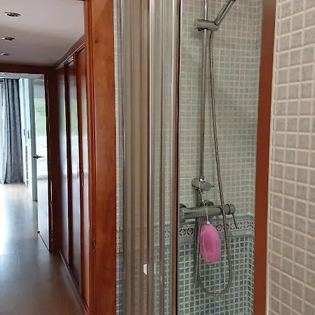 Ginette Sunbeach Apartment